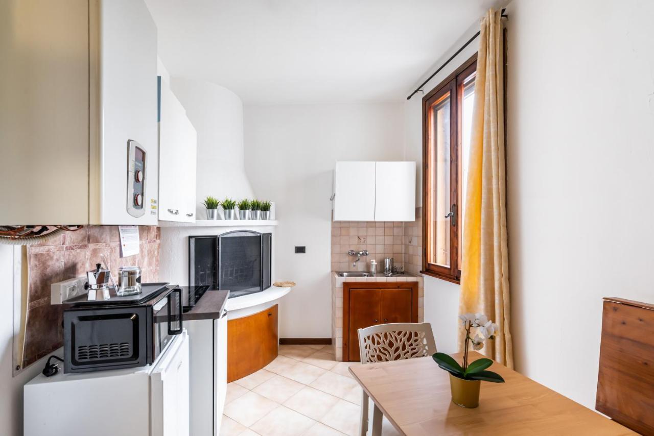 San Vincenzo Apartments 1 - 2 - 4 Вигонца Екстериор снимка
